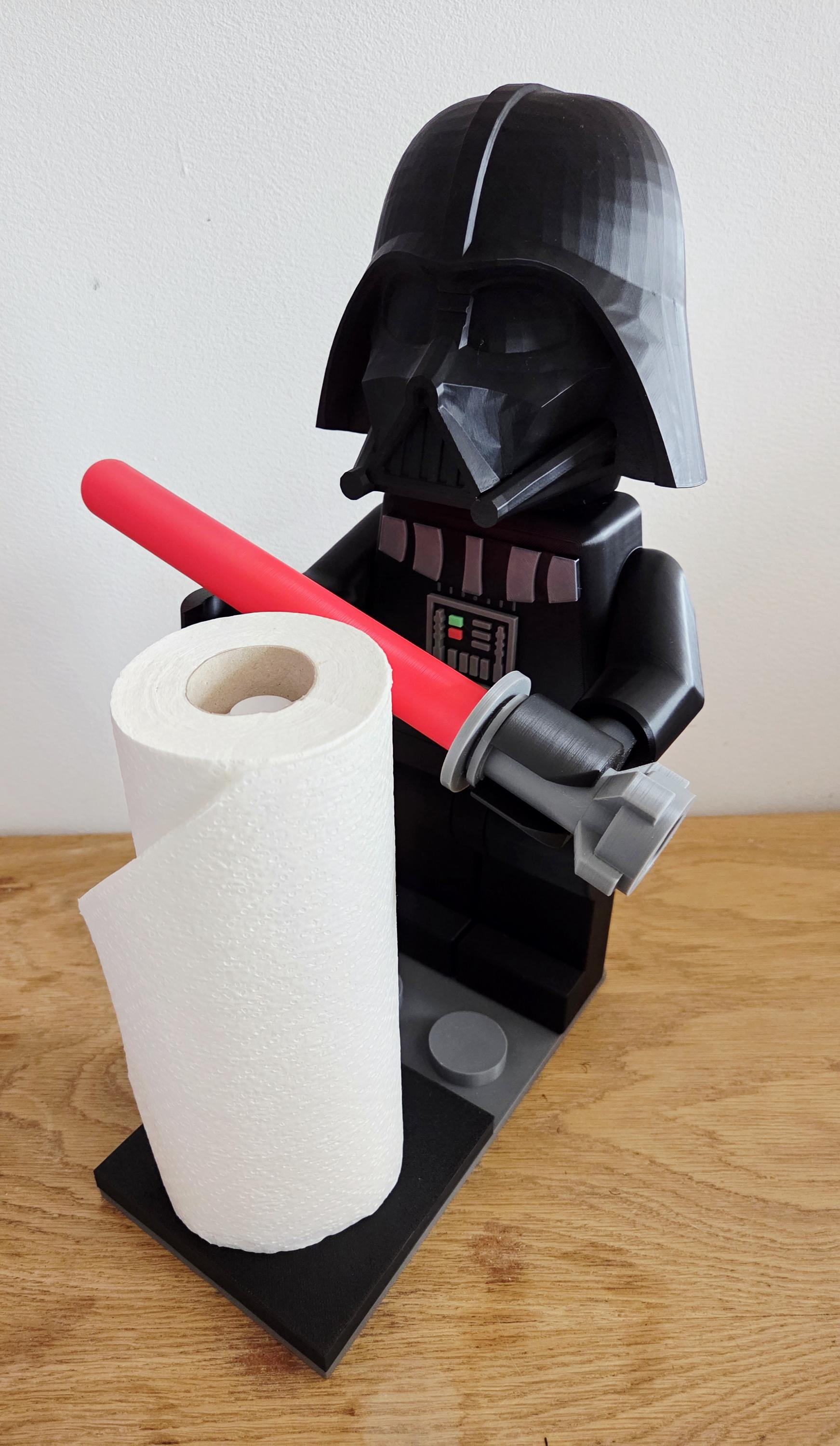 Porte Essuie Tout Bonhomme Brique Edition Darth Vader – Support & Déco Salle de Bain Originale – Cadeau Fan Sci-Fi – Impression 3D