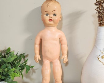 Poupée bébé vintage des années 1960 en vinyle - cheveux moulés - yeux vert noisette - Baby Doll antique vintage / bras / jambes pliables mobiles