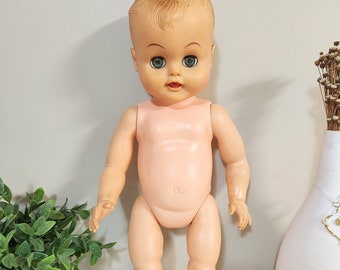 Vintage jaren 1950 Doll Sleepy Eyes 18" - Gegoten haar groene knipperende ogen