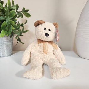 Ty Beanie Baby “Huggy” the Adorable Bear (8.5 inch) Vintage Beanie Babies