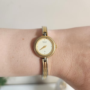 Baylor Vintage antique ladies watch 1950s Women&#39;s Silver/Gold Dual-Tone/Two-Tone Bracelet Wristwatch - Elegant/Dainty Jewelry-Gift for Her