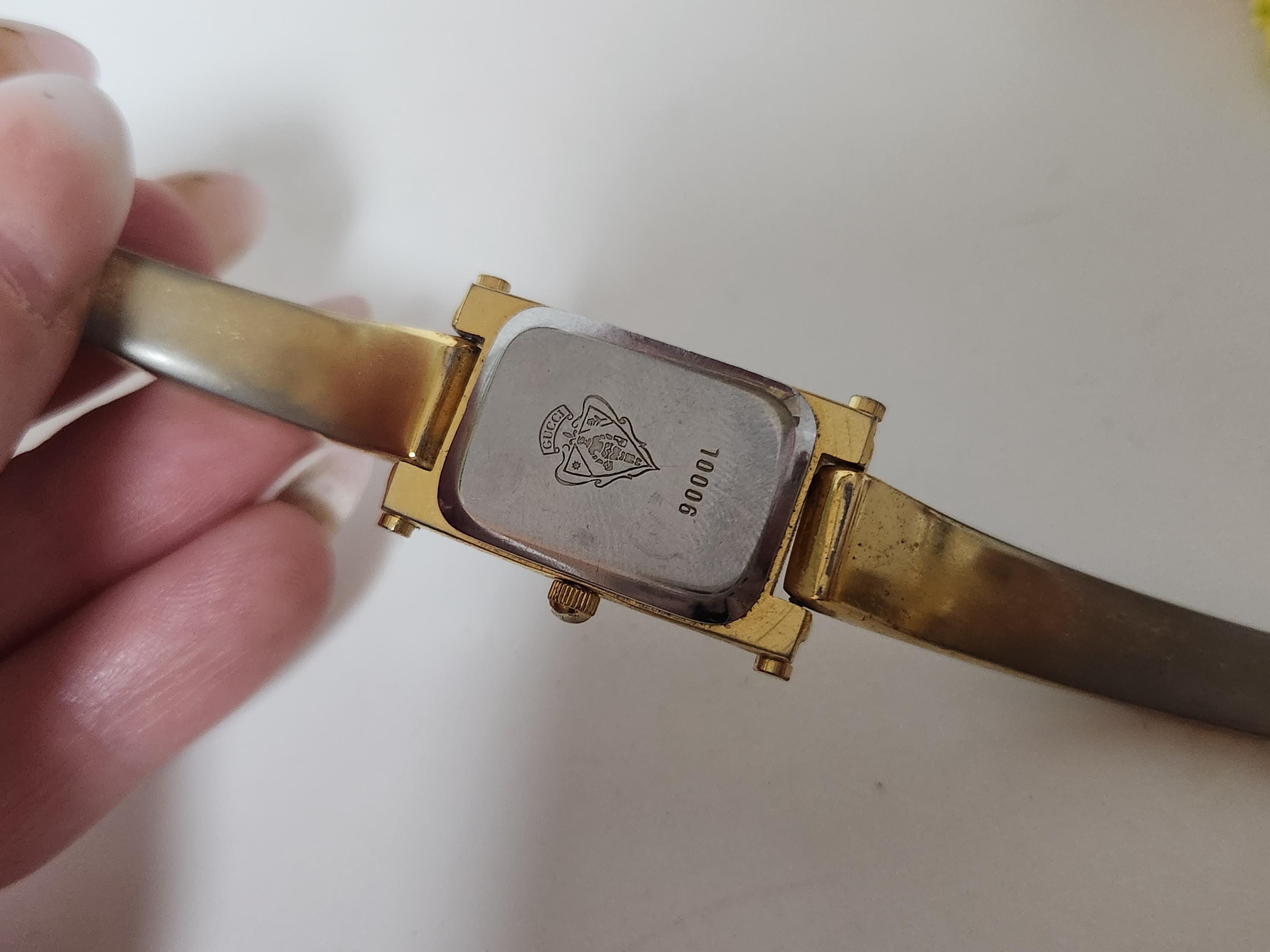 Dainty Vintage Designer Gucci Watch Gold Rectangular Dial  display picture 1