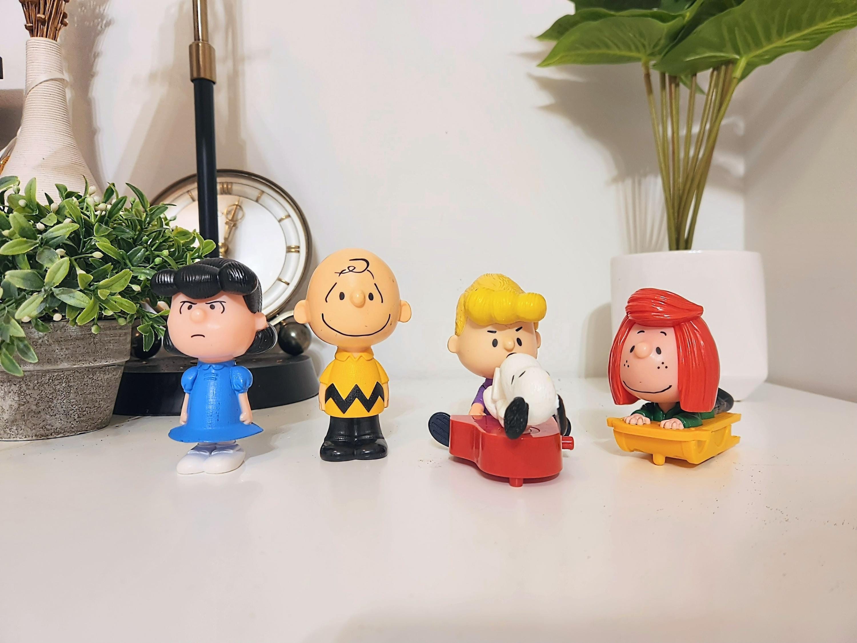 Peanuts figures - Etsy 日本