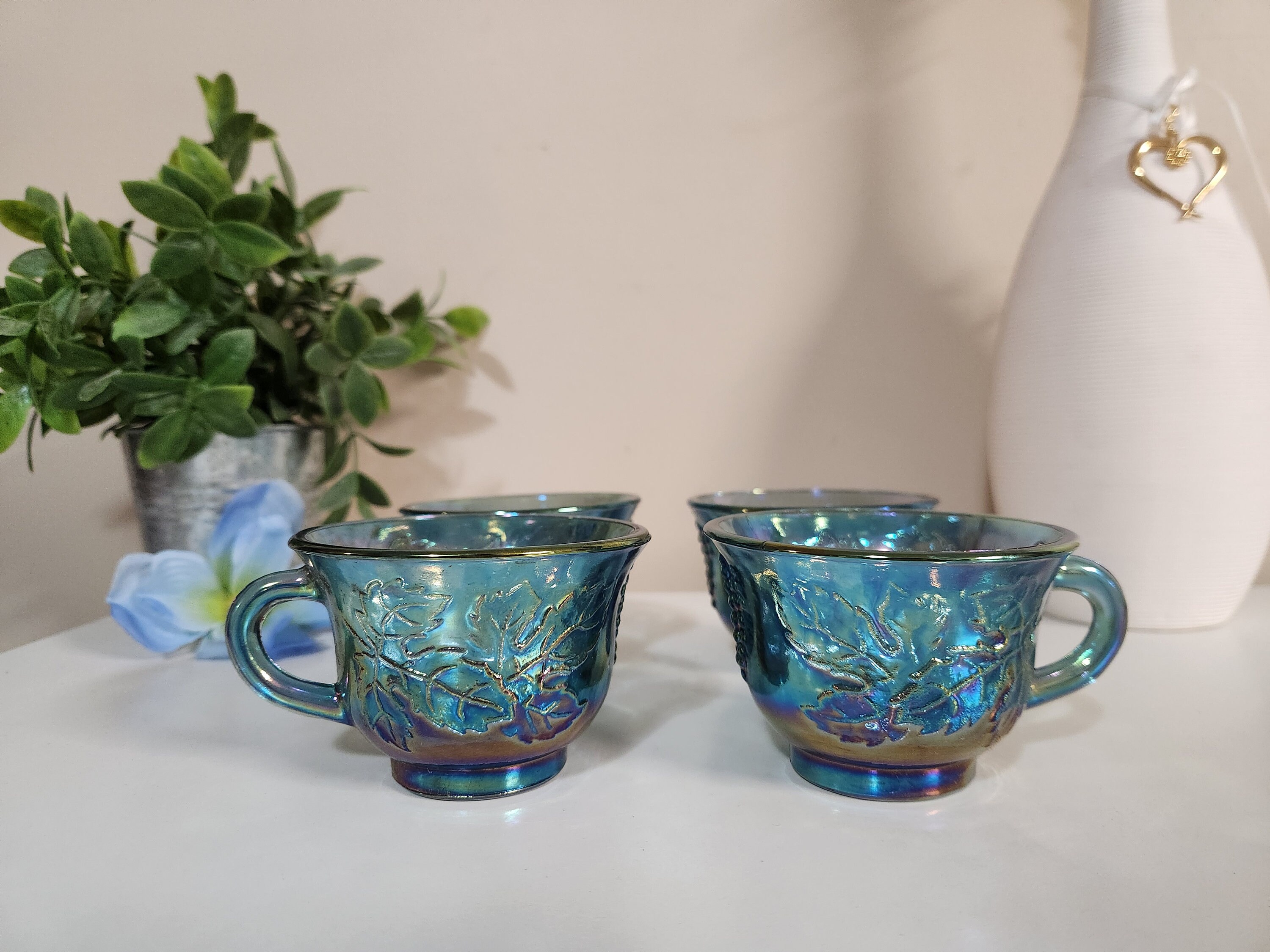beginner wine glass painting ideas DIY Painted Glass Holiday Edition Painting Kit, Art Cellar Houston  Art  Cellar Houston, Cordovan Art School Energy Corridor