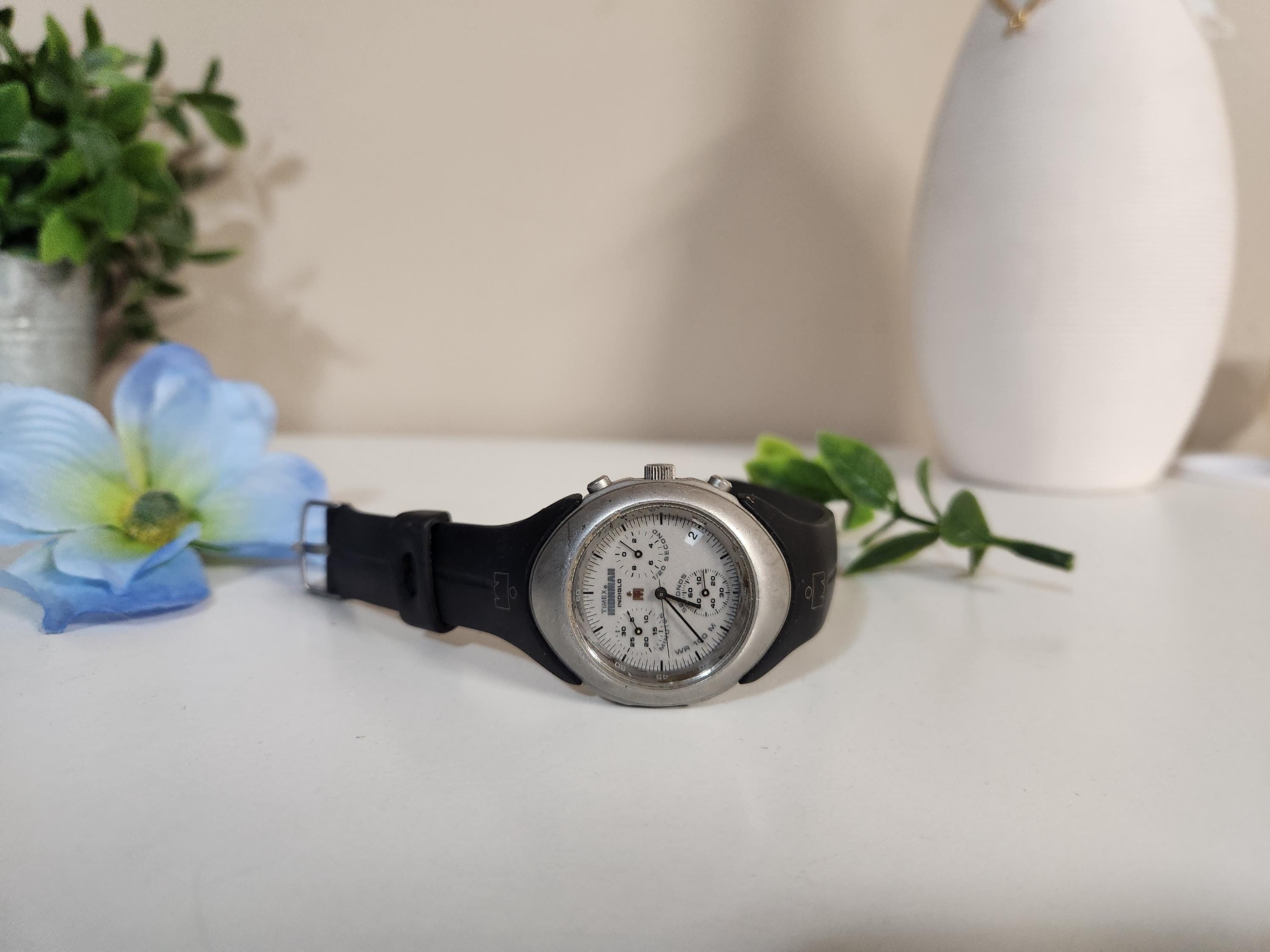 Timex Ironman Indiglo Quartz Watch Chronograph 100M Day / Date