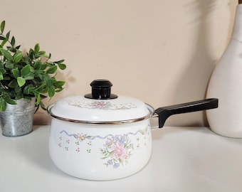 Vintage Floral Enamel Saucepan / Lidded Pot with black handle - flower Bouquet blue ribbon