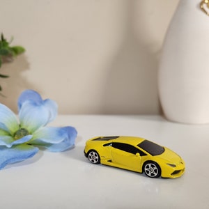 Xe Mô Hình Lamborghini Huracan LP610 Green 1:24 Welly - Trùm Mô Hình