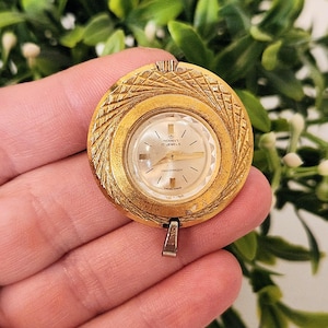 ブランド購入サイト Vintage bucherer pendant watch - Etsy 日本 時計
