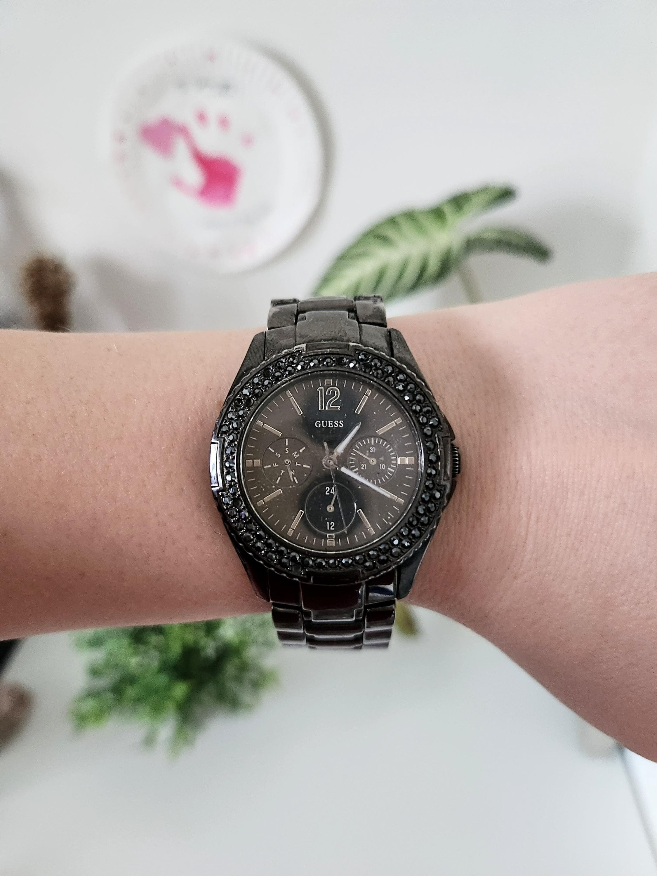 Women's Guess Wrist Watch Crystal Rhinestone Accent Black Dial