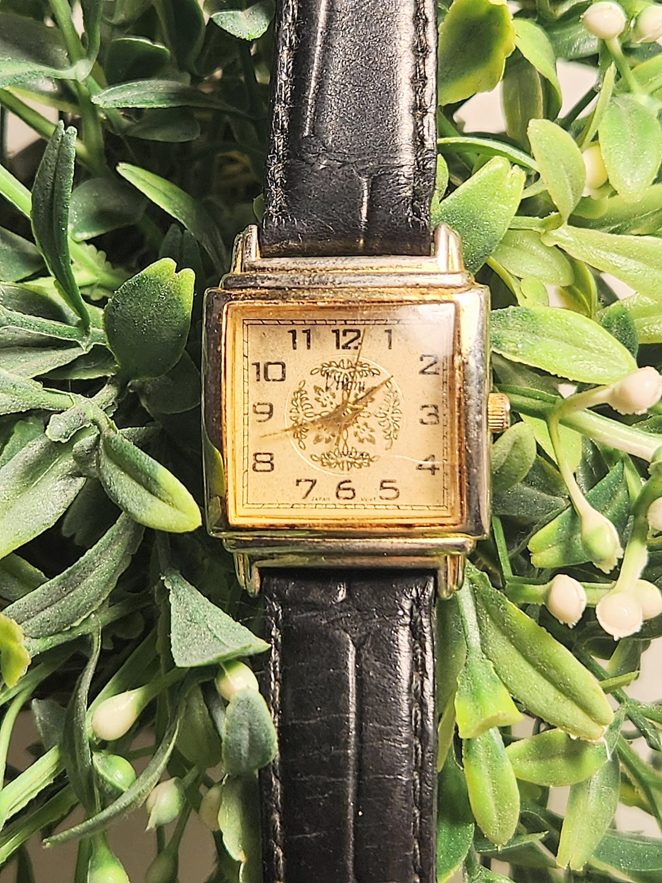 Vivani Crystal gold tone Leather Band Watch OFF-WHITE GOLD – VIANI main image 4