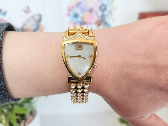 Stunning Marc Ecko Crystal Watch Mother of Pearl Dial  display picture 3