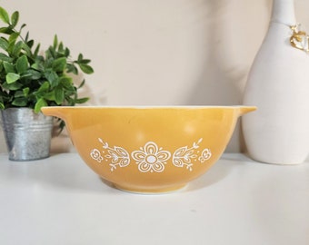 Vintage Pyrex Butterfly Gold Cinderella Mixing Nesting Bowl 442