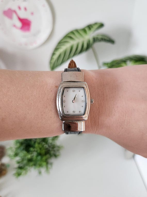 Mary Kay Damen Leder Uhr Wende Band Schwarz Braun Analog Damen