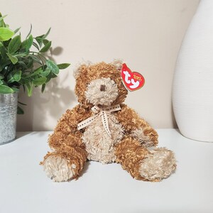 Ty Beanie Baby - Whittle The Brown Bear (6in)