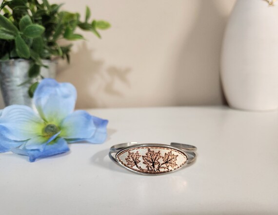 Maple Leaf Design Wire Cuff Bracelet - image 1