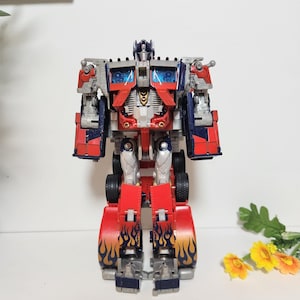 Transformers Optimus Prime Action Figure Movie Leader Lights Sounds Hasbro Vintage Collectible Kids Toy - Birthday Gift for Him/Son/Boys