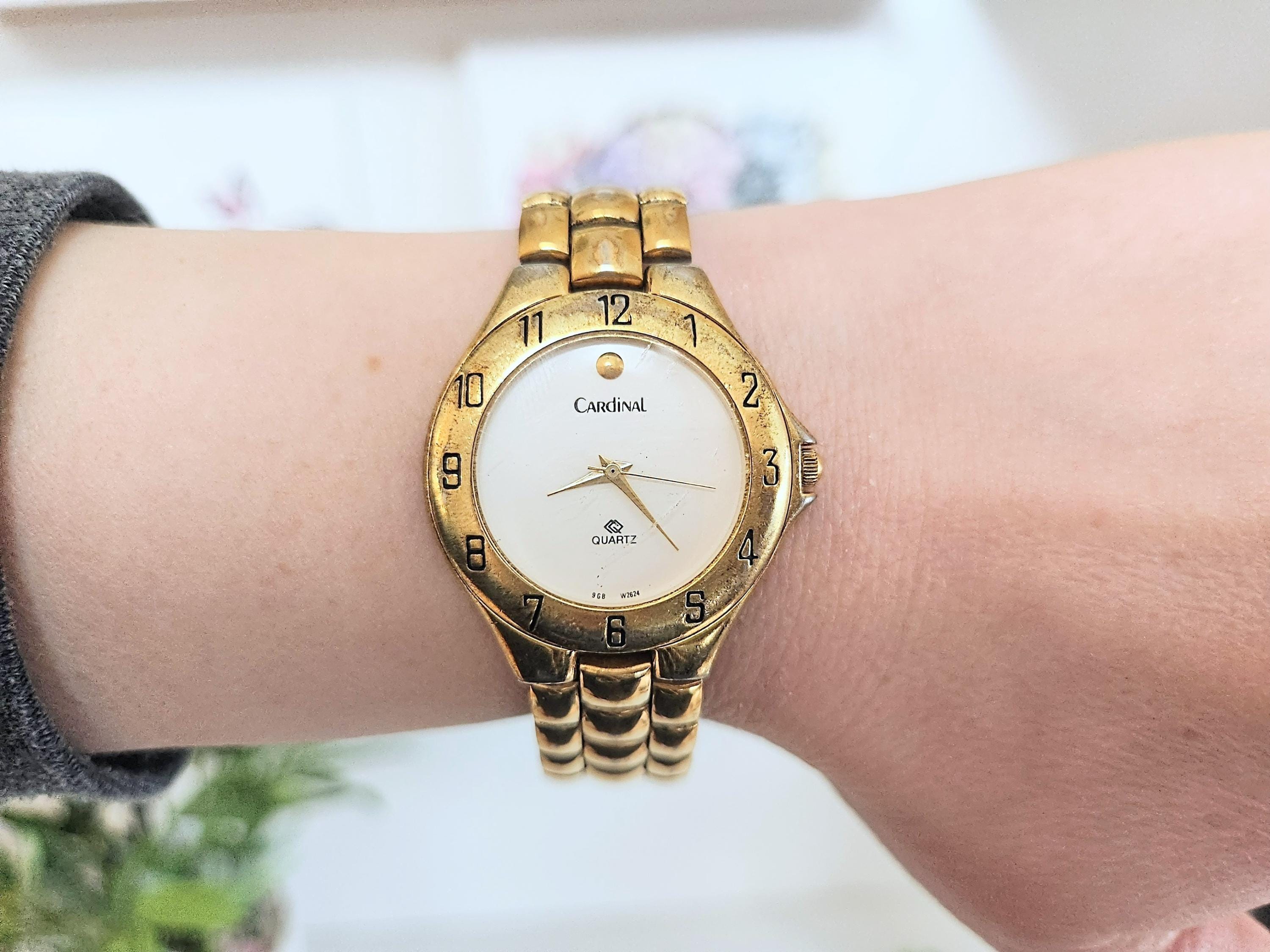 売れ筋商品|||ミッチェル&ネス シャツ レディース  Gold Citizen Women's Gold Tone Watch, Rectangular Dial, Linked