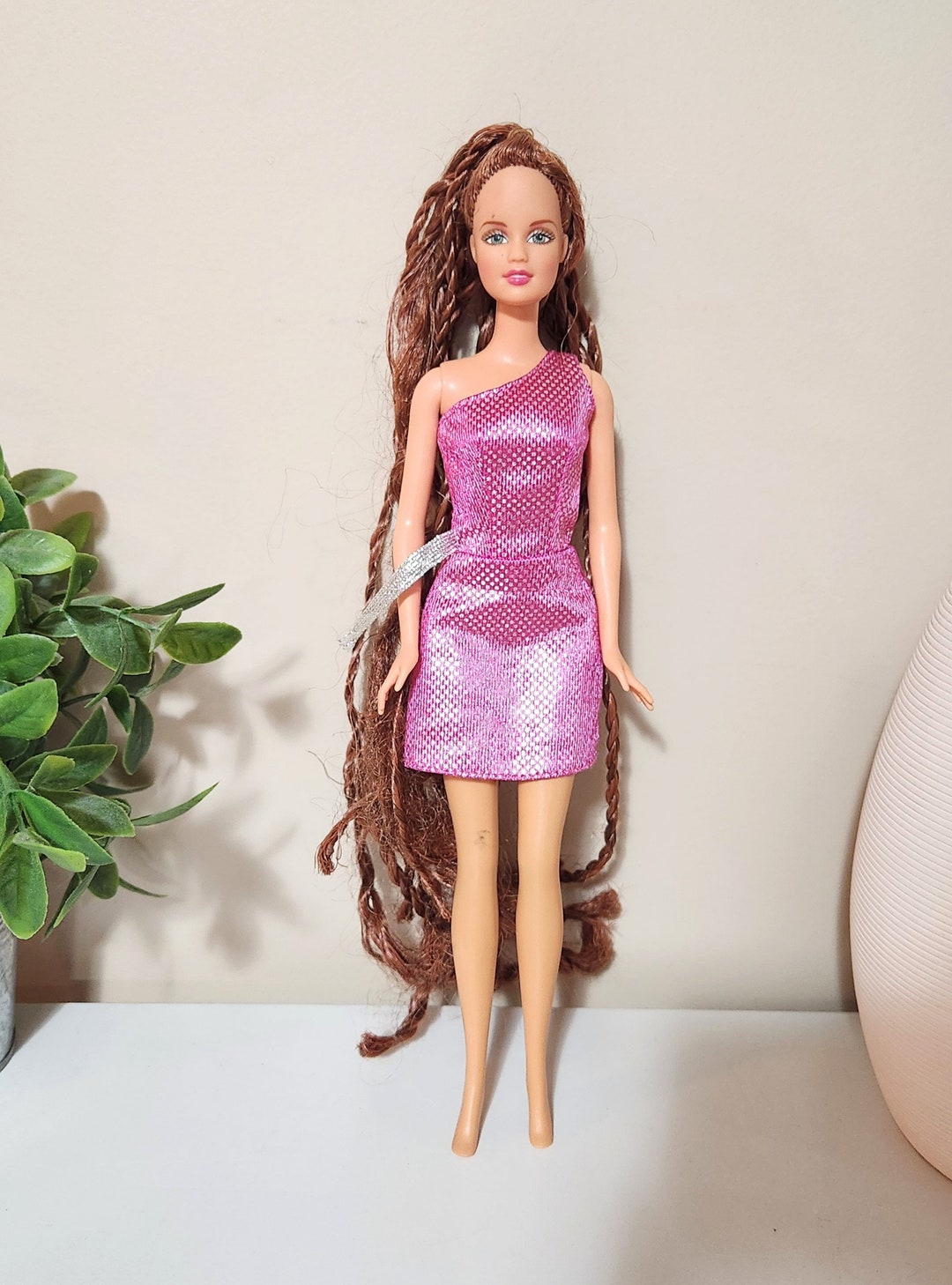 ヴィンテージ 1990 バービー人形 長い茶色の髪 三つ編み トータルヘア