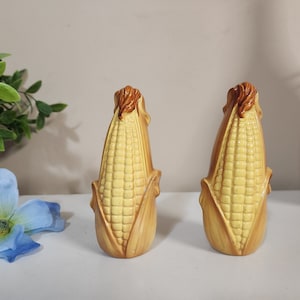 Vintage Corn Cobs Salt & Pepper Set- Ceramic Corn Husk Cob Salt and Pepper Shakers Retro Farm Vegetables Corn On The Cob Holiday Table Decor
