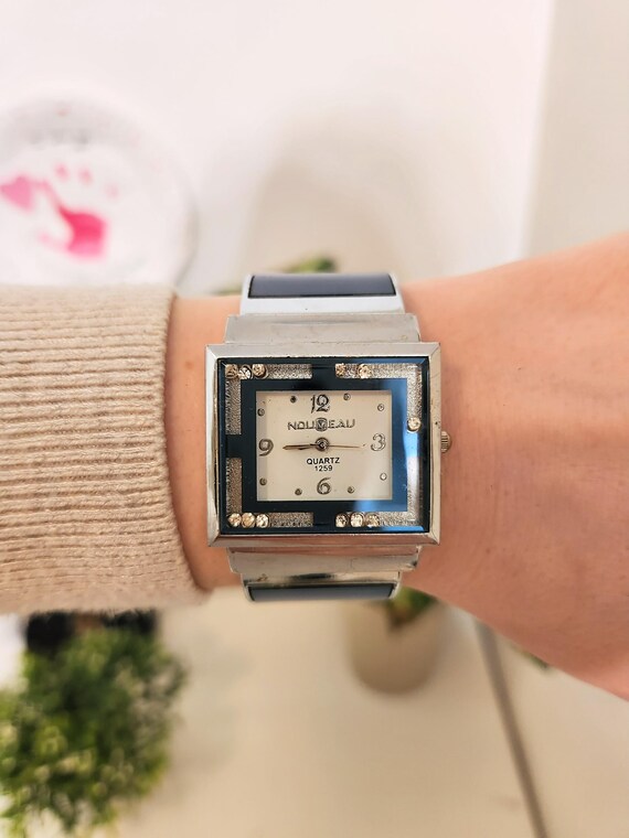 Jugendstil Kristall Strass Uhr Blaues Zifferblatt Silber Diamant