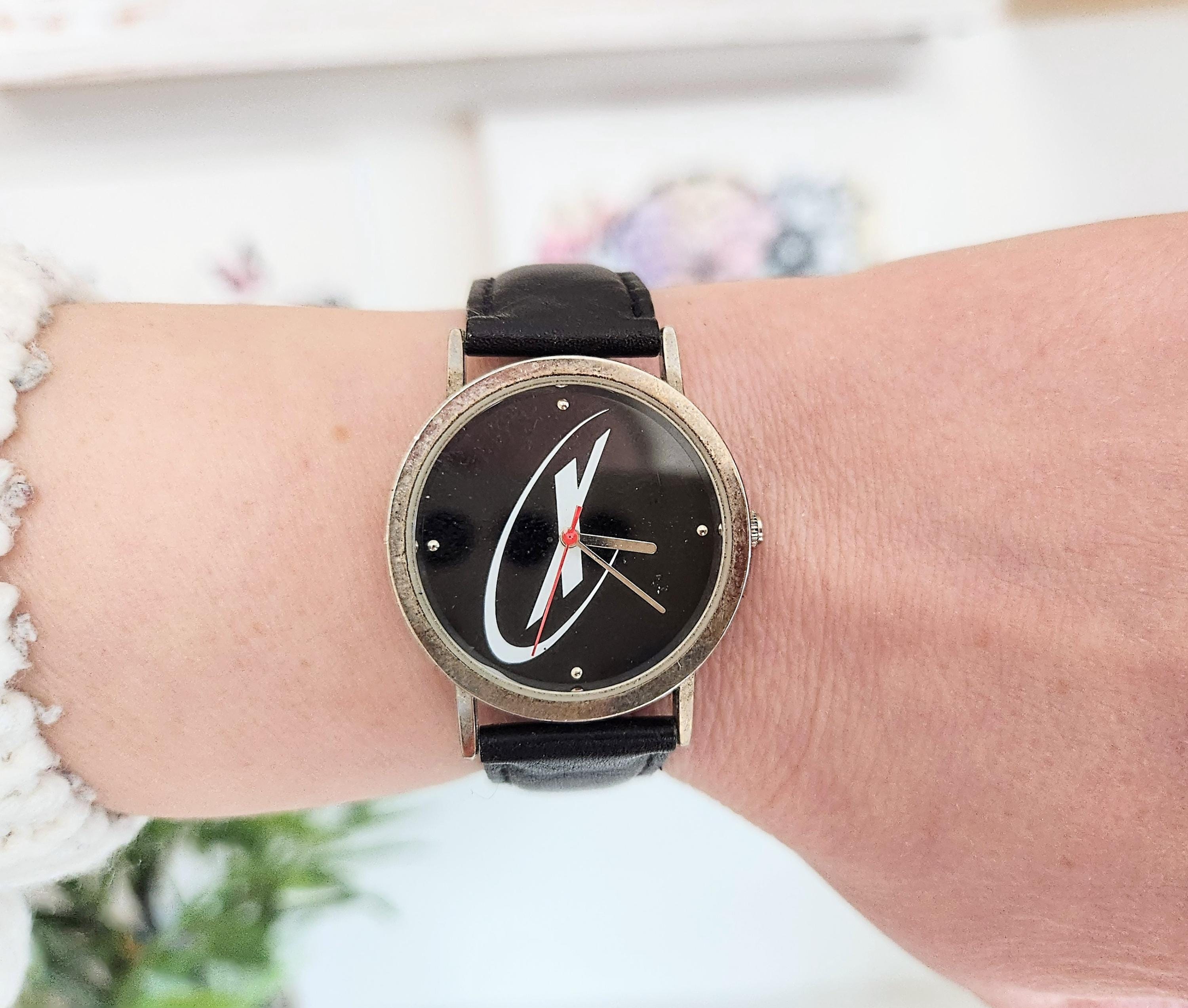RARE X-files TV Watch-Vintage Quartz Analog Men's Wristwatch-Old Space Show Collectible Memorabilia-Birthday Gift for Him/Her-Gents