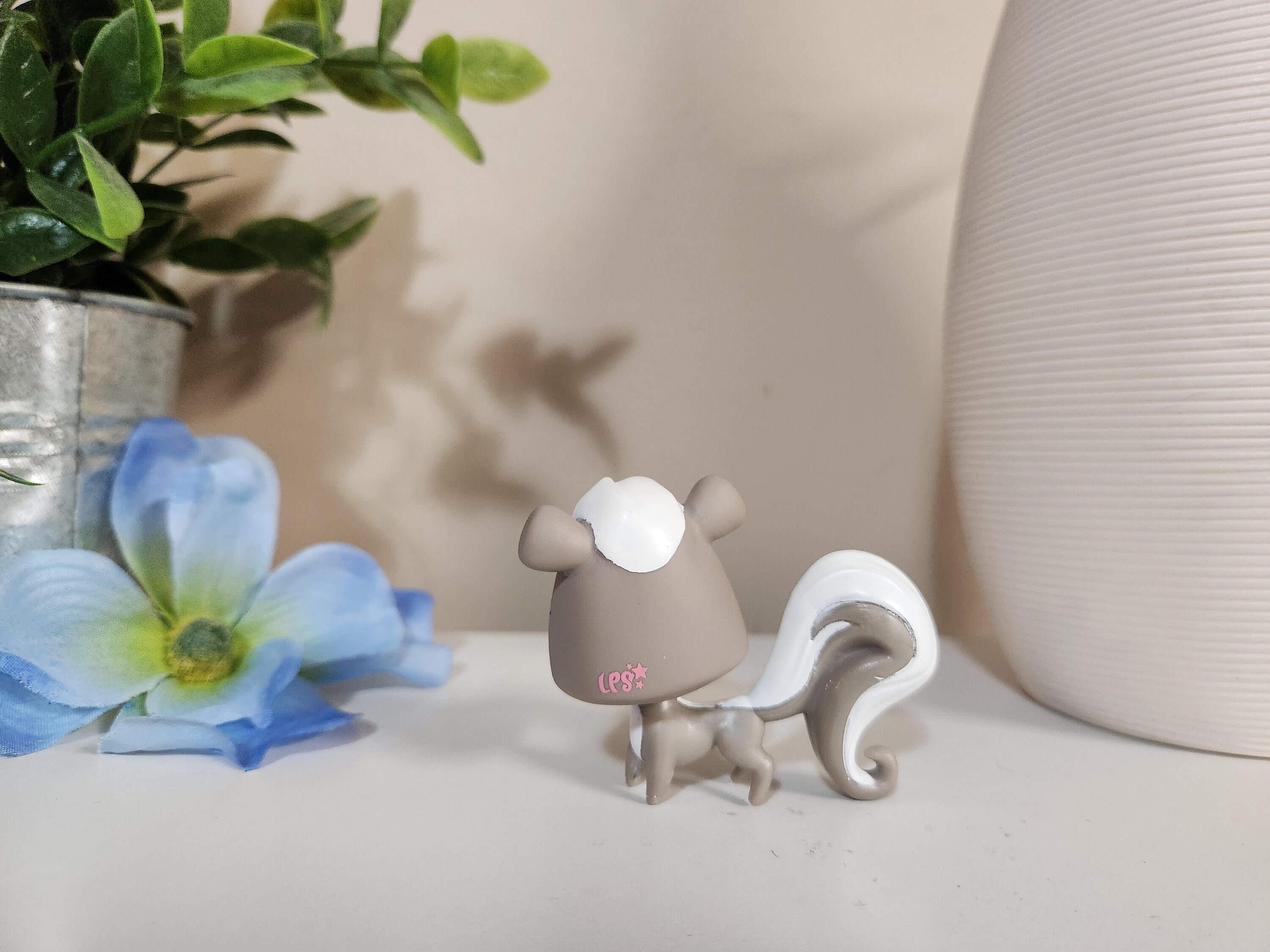 QUIRALU ANCIEN JOUET Animaux de la Ferme Poule qui picore réf 687 EUR 4