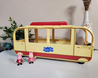 その他 Peppa Pig's Transforming Campervan Peppa Pig's Family Camper Van Toy Doll Playset with