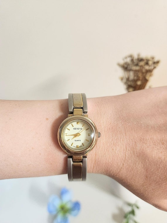 Reloj Geneva en tono plateado o dorado. Reloj de pulsera de cuarzo vintage para mujer. Joyas y accesorios de moda clasicos y elegantes para mujer. Regalo para ella. Etsy Espana