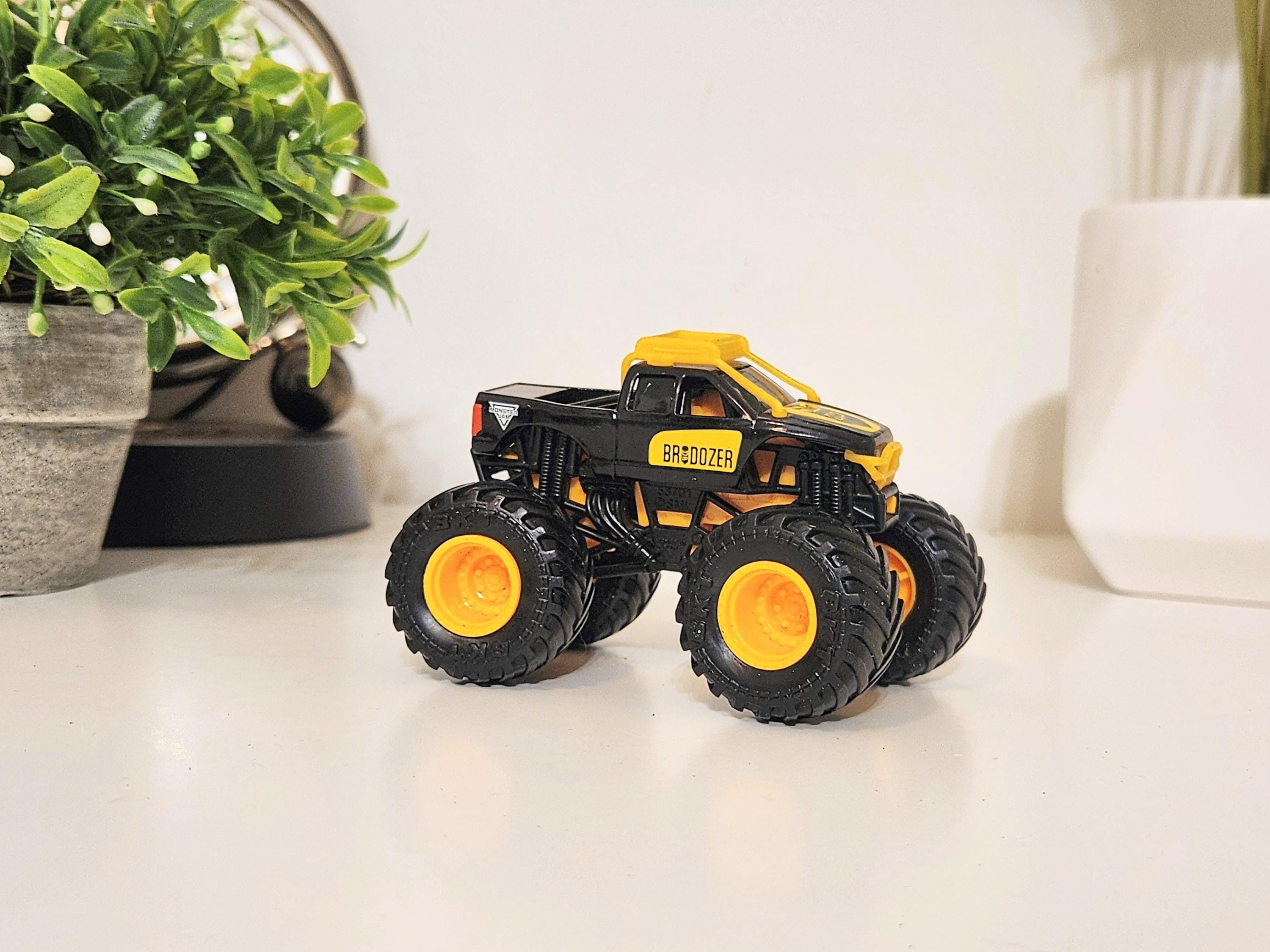 Brodozer Diecast Monster Jam Official Brodozer Truck Diecast 1:64