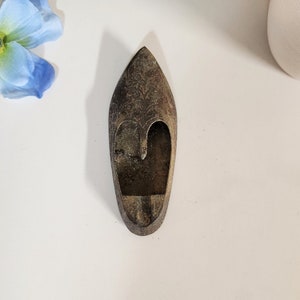 真鍮の靴の灰皿 真鍮のスリッパ トルコのスリッパ アラジンの靴の