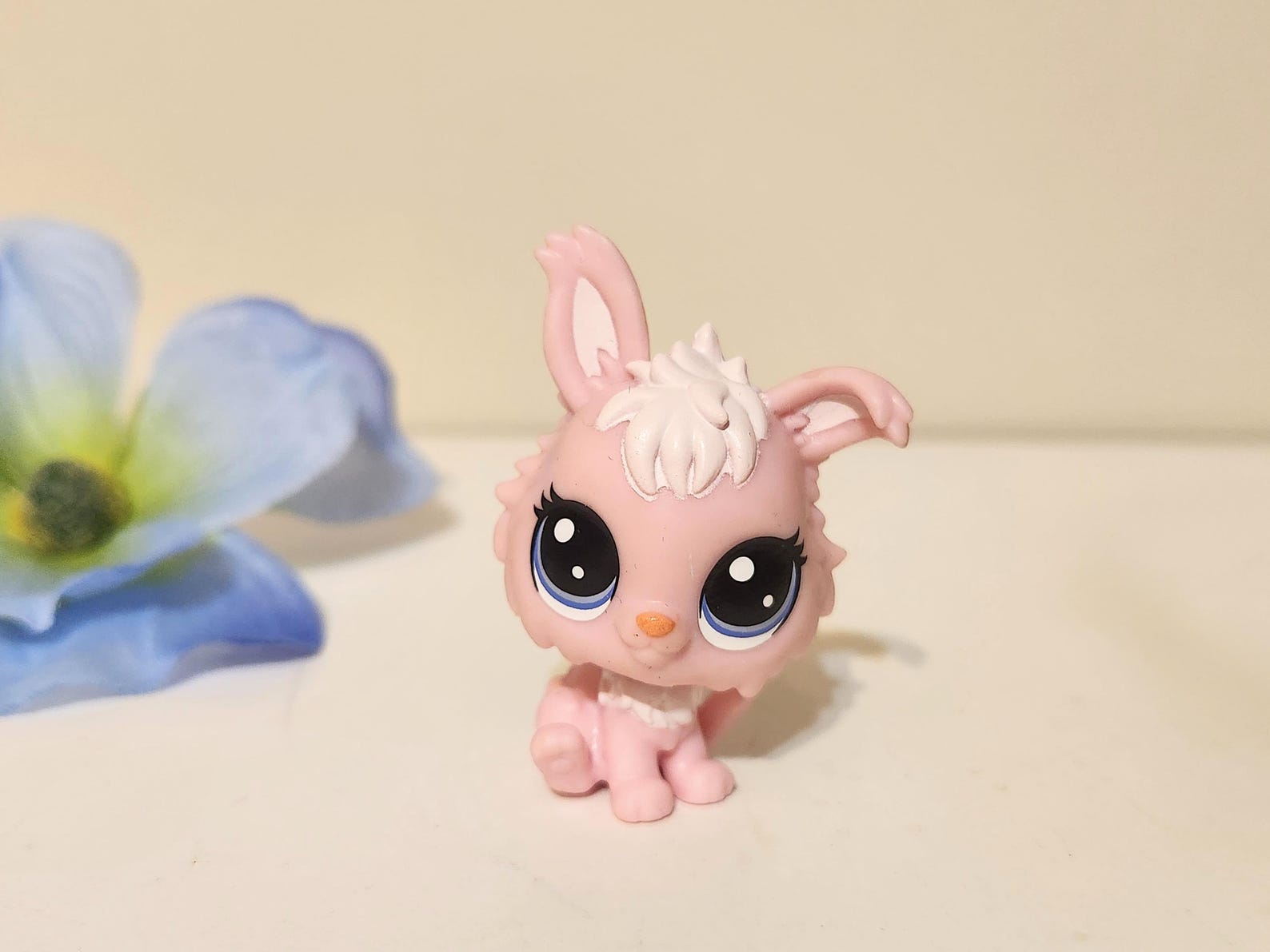 Littlest Pet Shop Angora Rabbit Pink Bunny White Hair Authentic ...