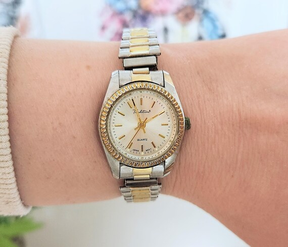 Ladies Classic Tradition Expansion Watch Silver/gold Two  display picture 2