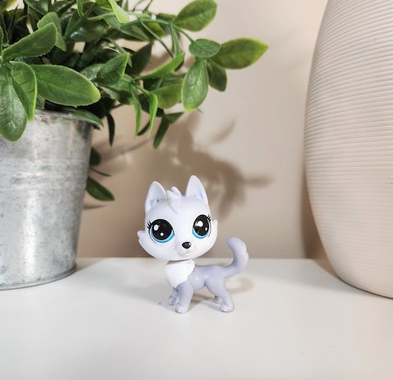 Littlest Pet Shop #95 HUSKY Dog “mala” Snowsledder HTF White Grey
