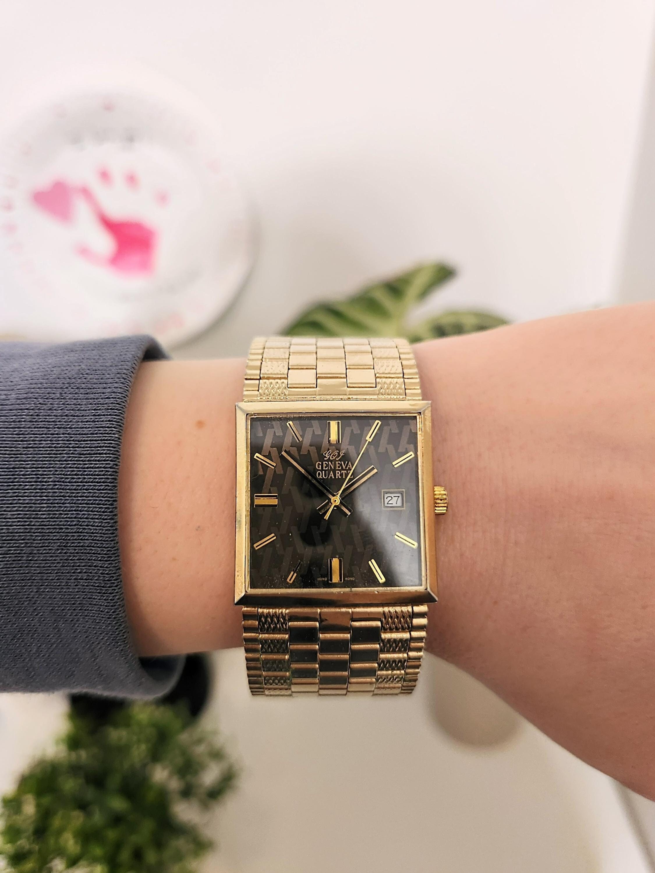Boyfriend Style GENEVA Classic Women’s Gold Linked Watch, Round Chronographs Coach Boyfriend Chronograph Crystal Bezel Gold Tone Watch main image 2