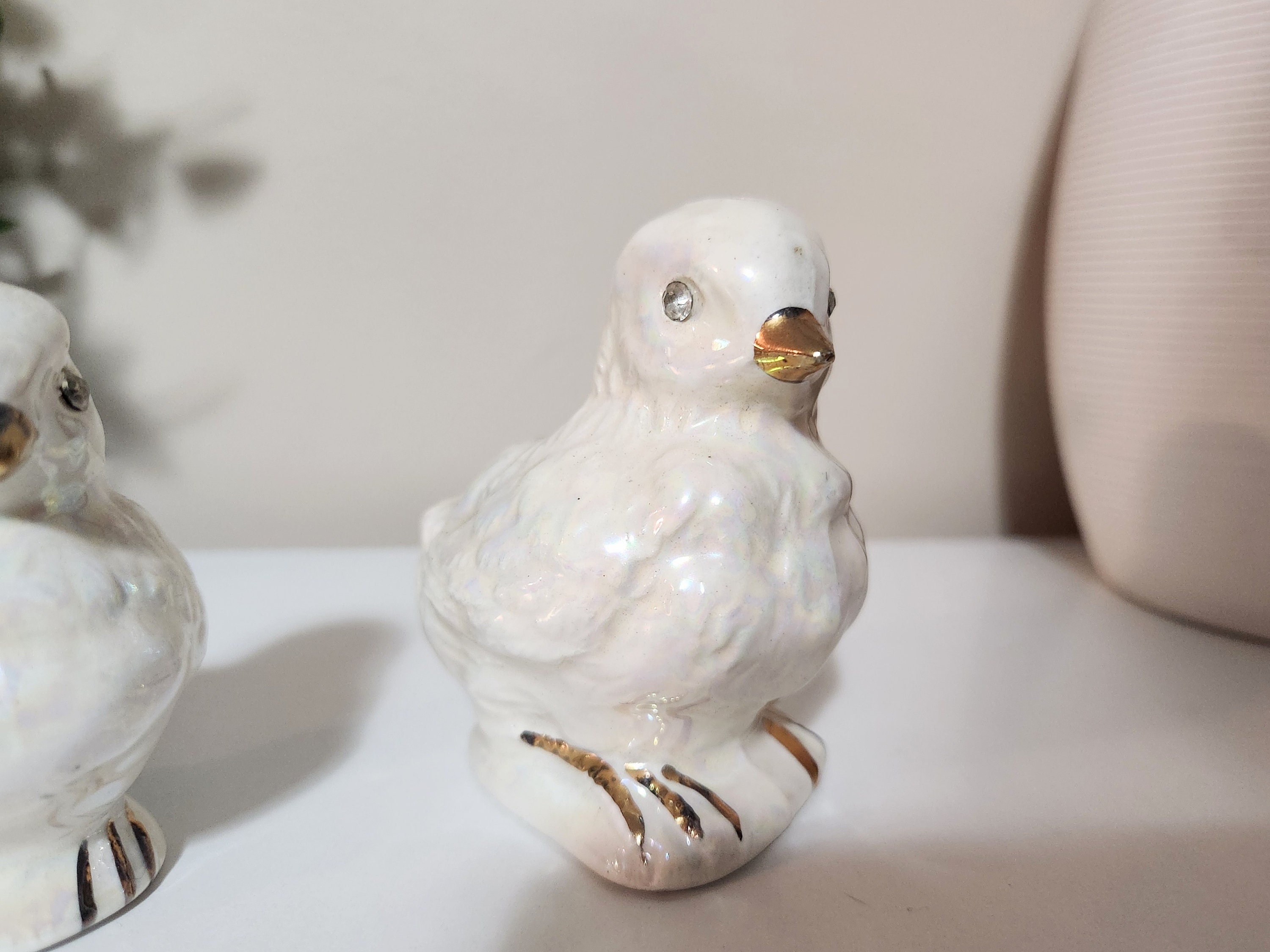 ダヤン　ソルト&ペーパー Porcelain Bird Salt & Pepper Shakers Diamond Crystal Eyes
