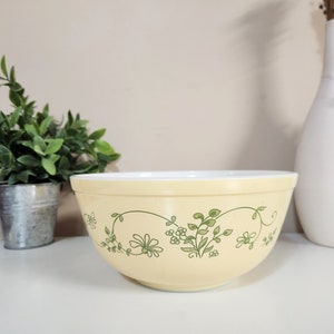 Vintage Pyrex Shenandoah #403 Nesting Mixing Bowl