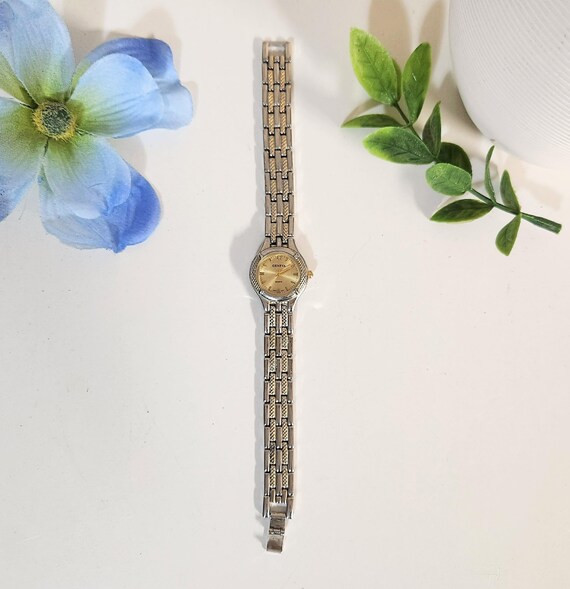 Vintage Geneva Gold-silver Two-tone Bracelet Watch Yellow  display picture 1