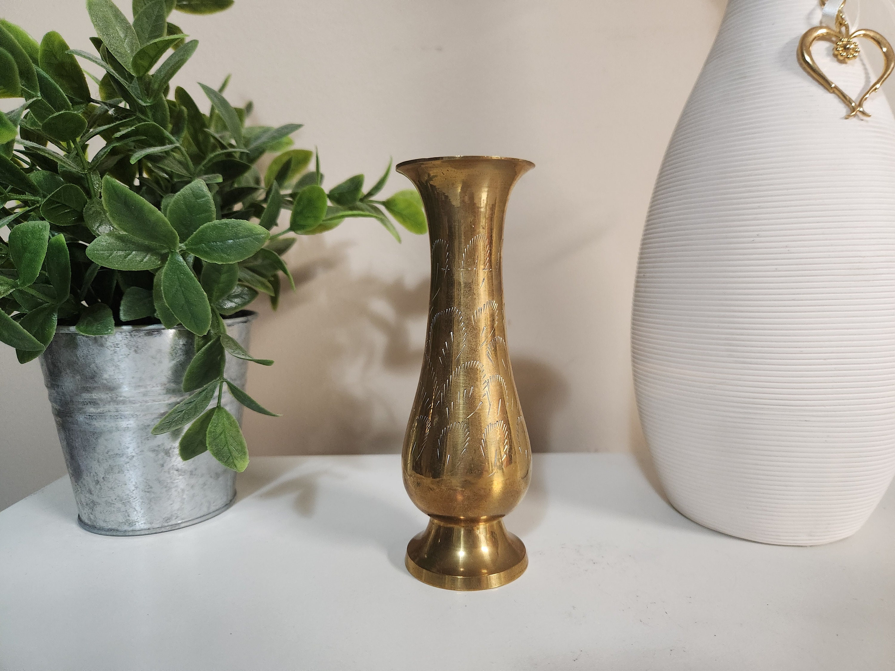 インド製アンティーク花瓶。熟練職人による純手作りで、卓越した技法が光る逸品です。 Tronco（トロンコ）FREAKS POTTERY - J（インド製フラワーベース