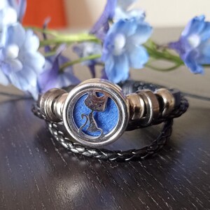 Aroma Bracelet 'MISCHIEVOUS KITTY' & ESSENTIAL Oils Set. Gift for Her! Aromatherapy Diffuser Jewelry. Faux Leather Perfume Diffuser Bracelet