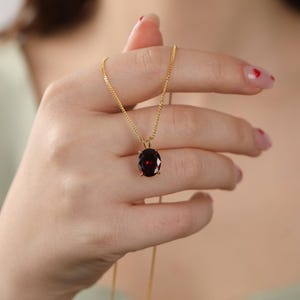 Oval Garnet Necklace - 925K Solid Silver January Birthstone Pendant - Dainty Minimalist Red Gemstone Jewelry - Elegant Gift for Her