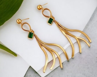 Elegant Threader Earrings with Green Zircon Pendant, Stainless Steel, 18K Gold Plated, Sister Gift