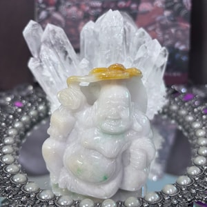 Naturalny jadeitowy posąg „Szczęśliwy Budda”, prezent dla niej, prezent dla mamy. Jadeit szczęścia, pozytywna energia, symbolizuje dobrobyt, powodzenie.