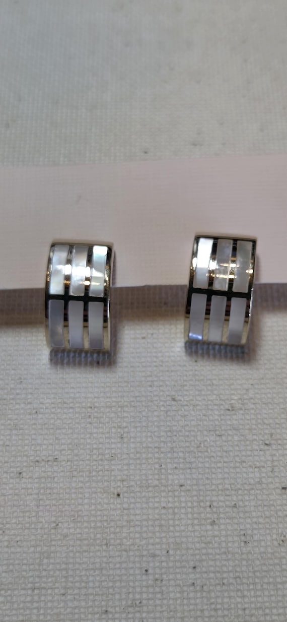 Sterling Silver in hoop stud earrings