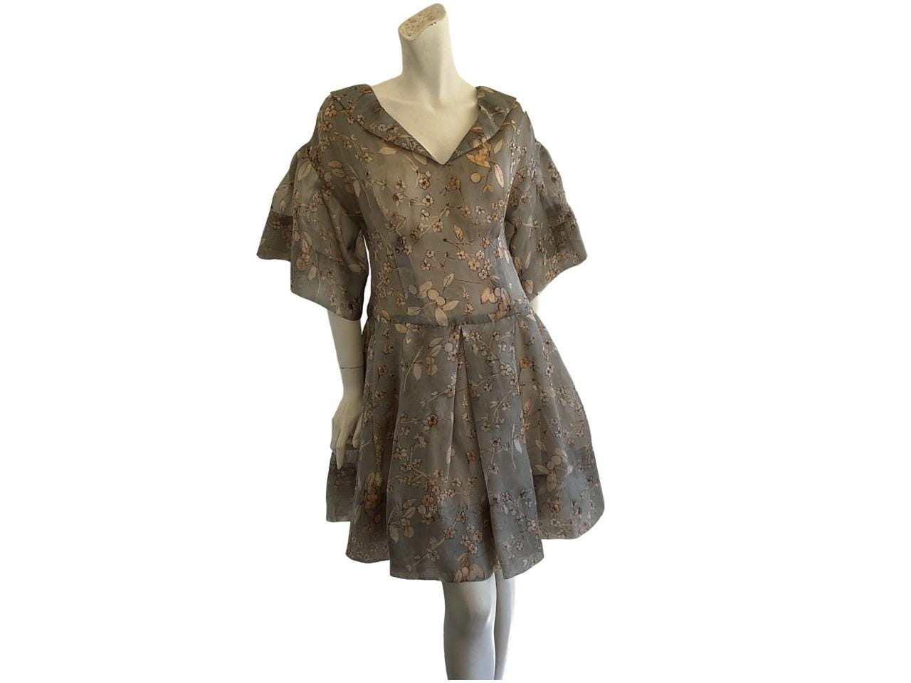 [Margesherwood] / ☆ SILKY ORGANZA DRESS / beige media_8e0ddd57-2206-41e7-90bb-