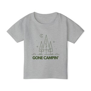 Camiseta para niños pequeños Heavy Cotton™ Gone Campin' imagen 3