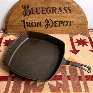 Unmarked Wagner Square Skillet - 11.25&quot; Cast Iron Skillet - Restored and Ready to Use!!