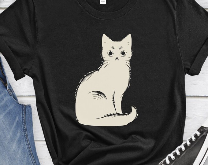 Cat Shirt, Minimalist Shirt, Cat Lover Shirt, Graphic shirt, Cute Shirt, Animal Lover Shirt, Pet Shirt, Cat-Themed Apparel, Pet Lover Shirt