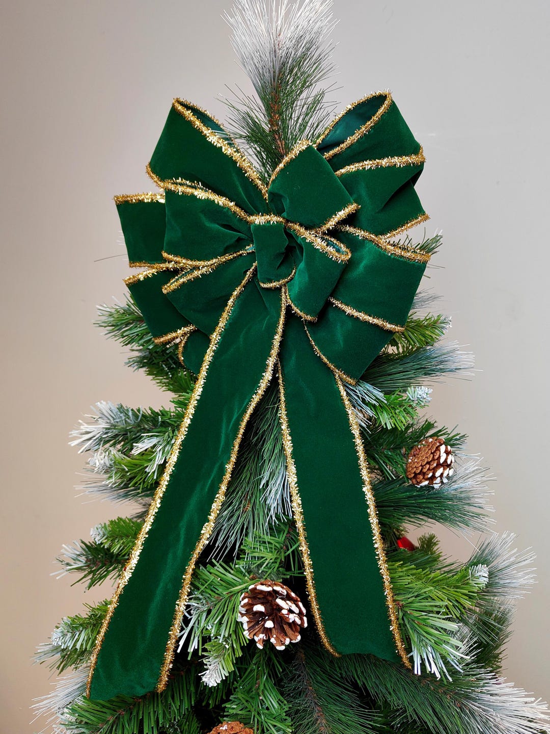 Emerald Green Gold Velvet Bow Wreath Christmas Tree Topper Bow Lantern ...