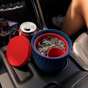 Miska na przekąski z dozownikiem w kształcie muszli w stylu CUP