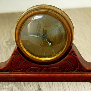 1940s Vintage Kienzle mechanical alarm table clock wooden stand for repair/part